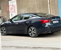 نيسان ماكسيما